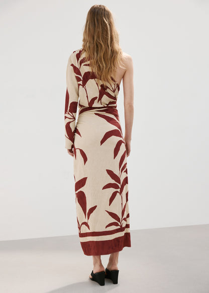 Asymmetrical dress with gathered body