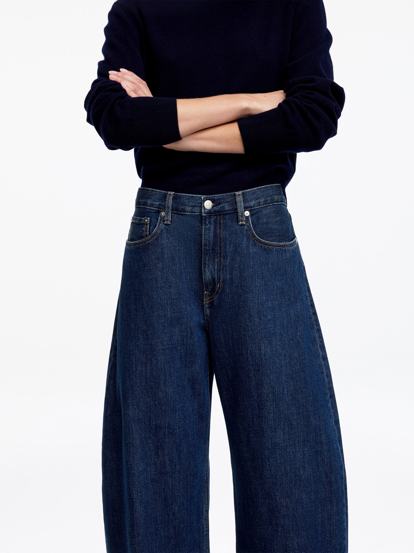 Peony Barrel Jeans