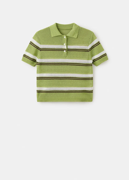Knitted jumper with combined collar