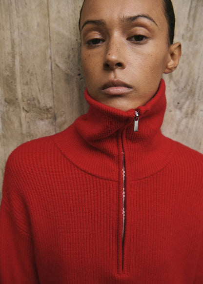 Sweater with contrasting zip collar