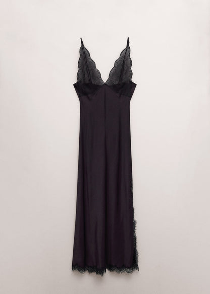 Lace dress with opening