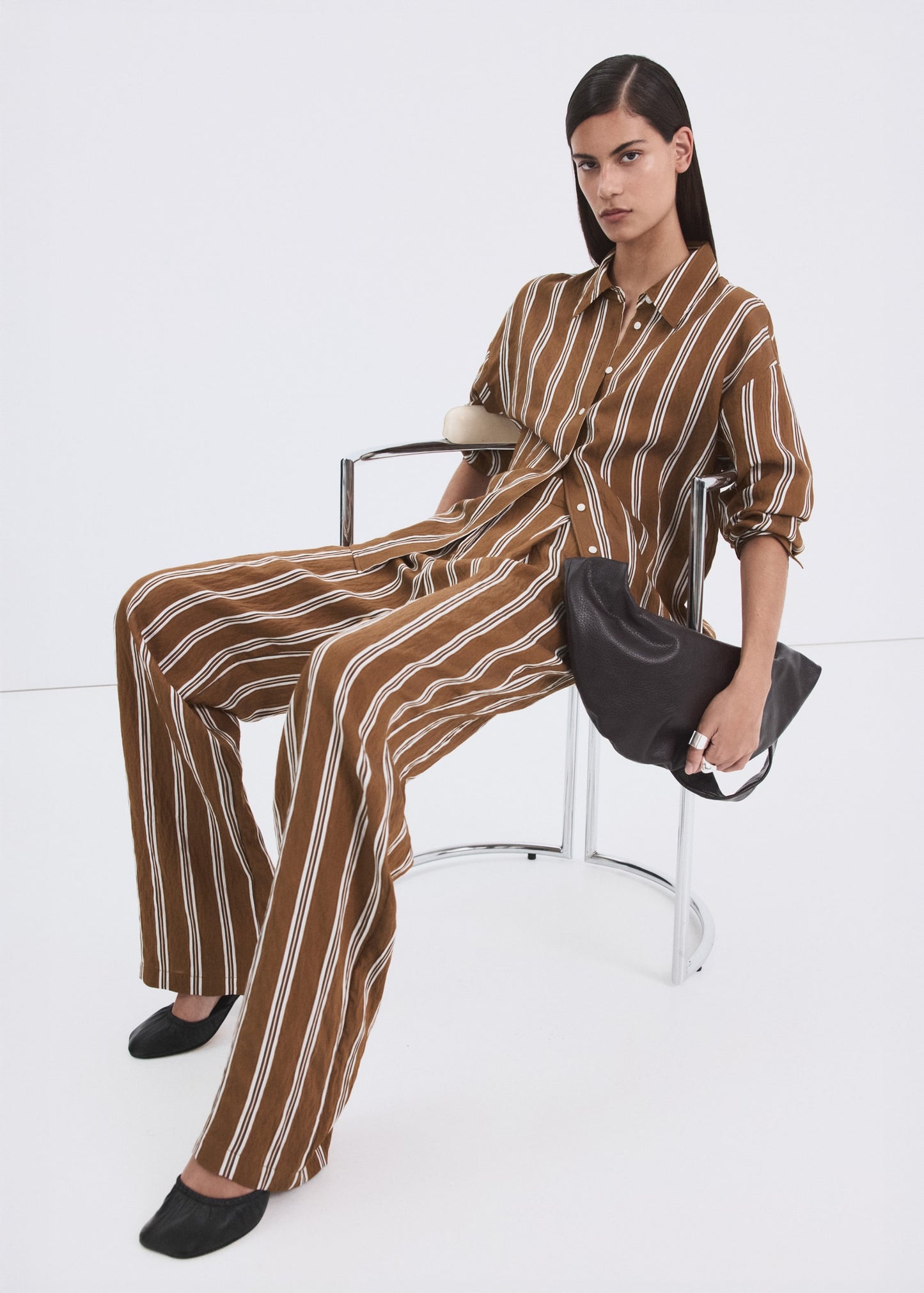 Pleated striped trousers