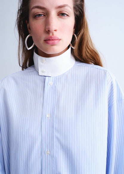 High-neck poplin shirt with buttons