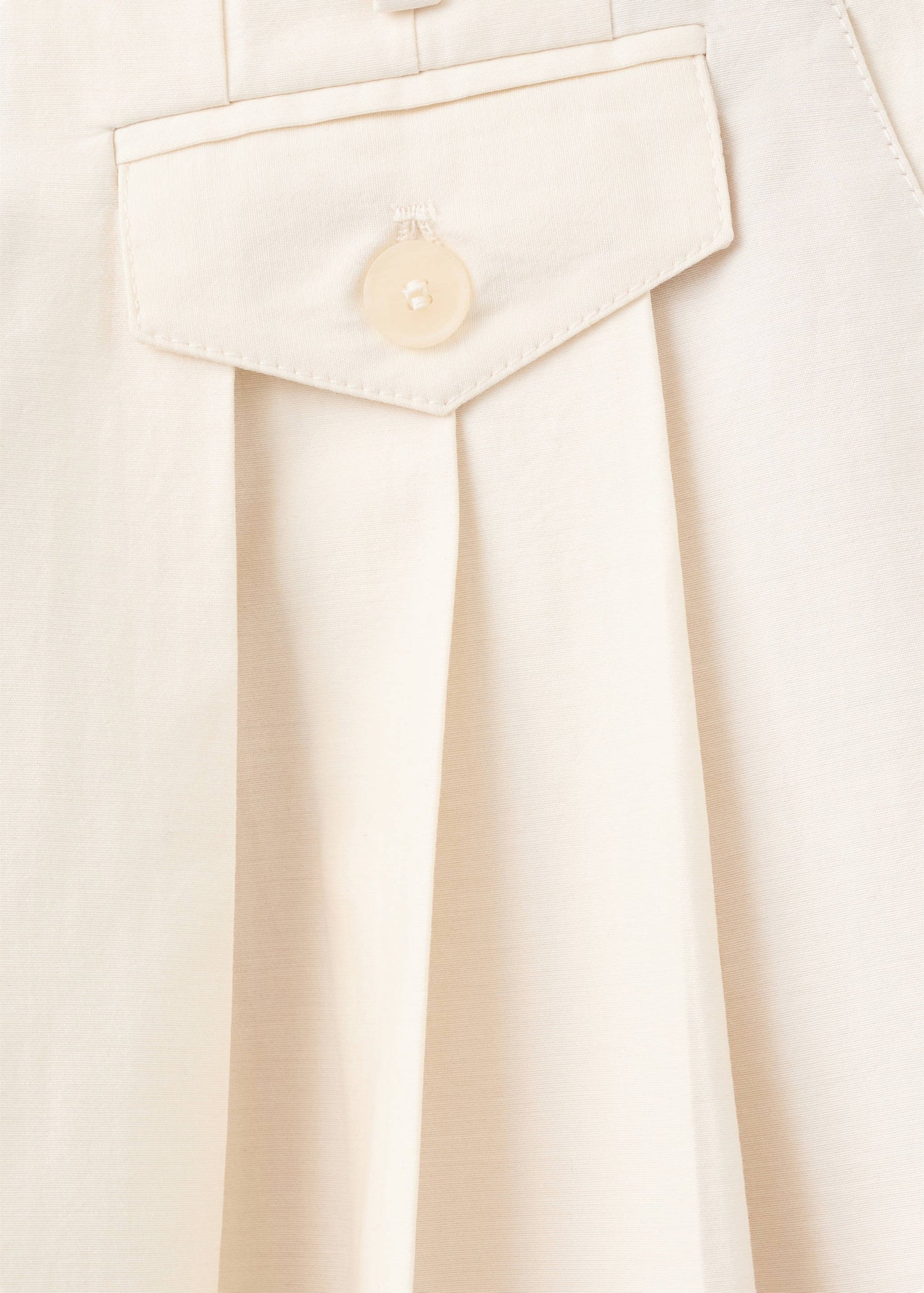 Straight cotton trousers with pleats