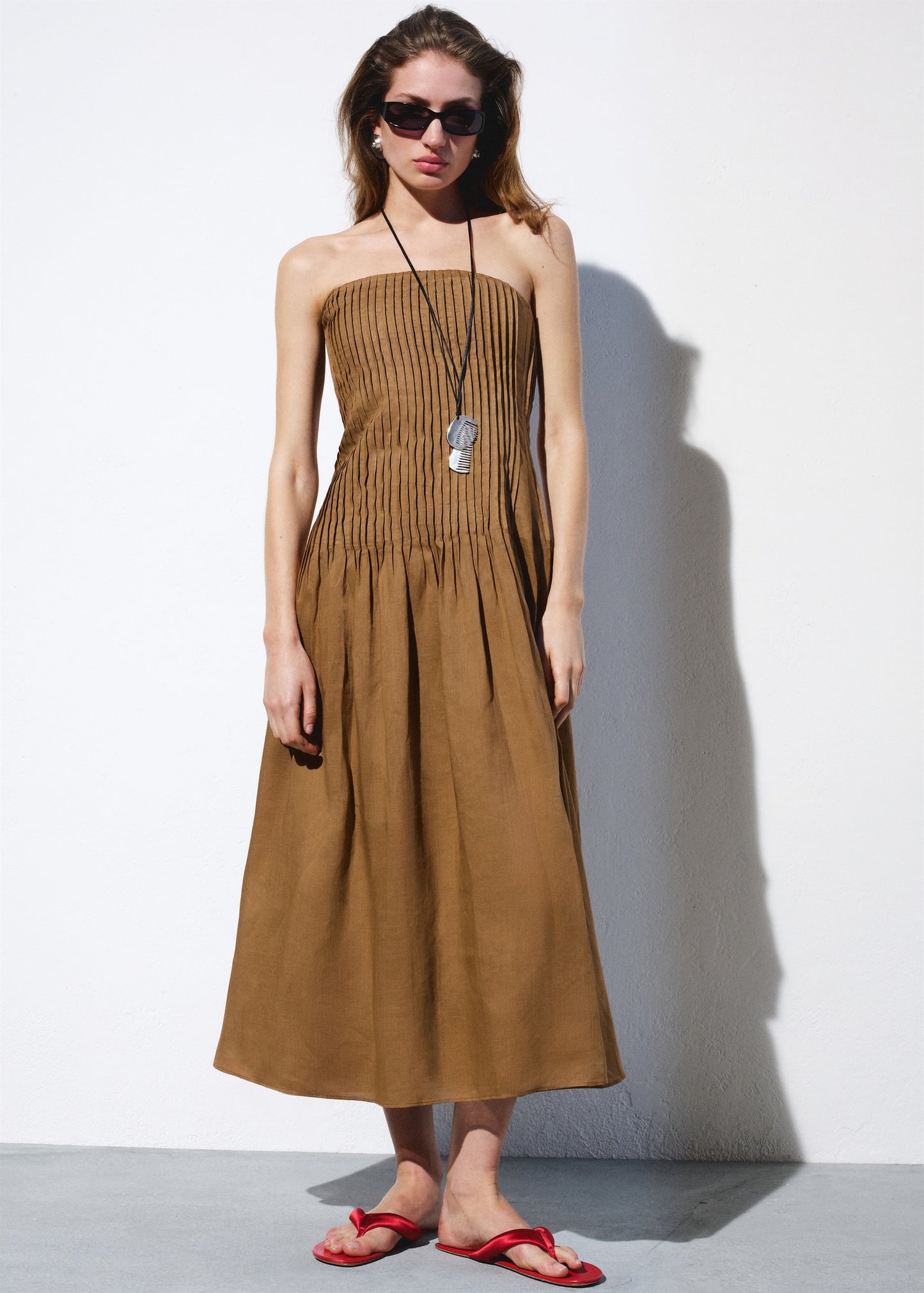 100% ramie dress with pleated body