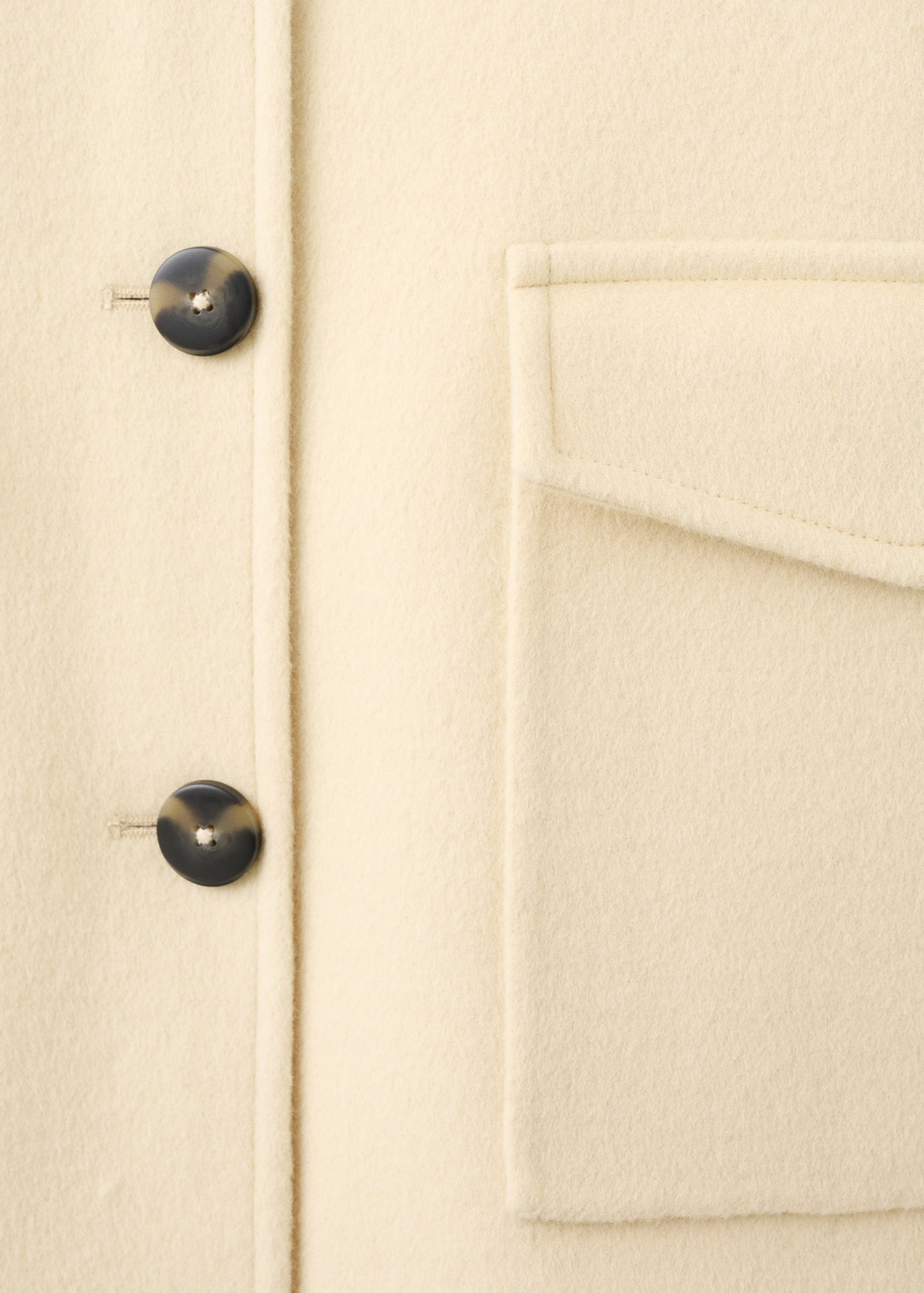 Wool jacket with pockets