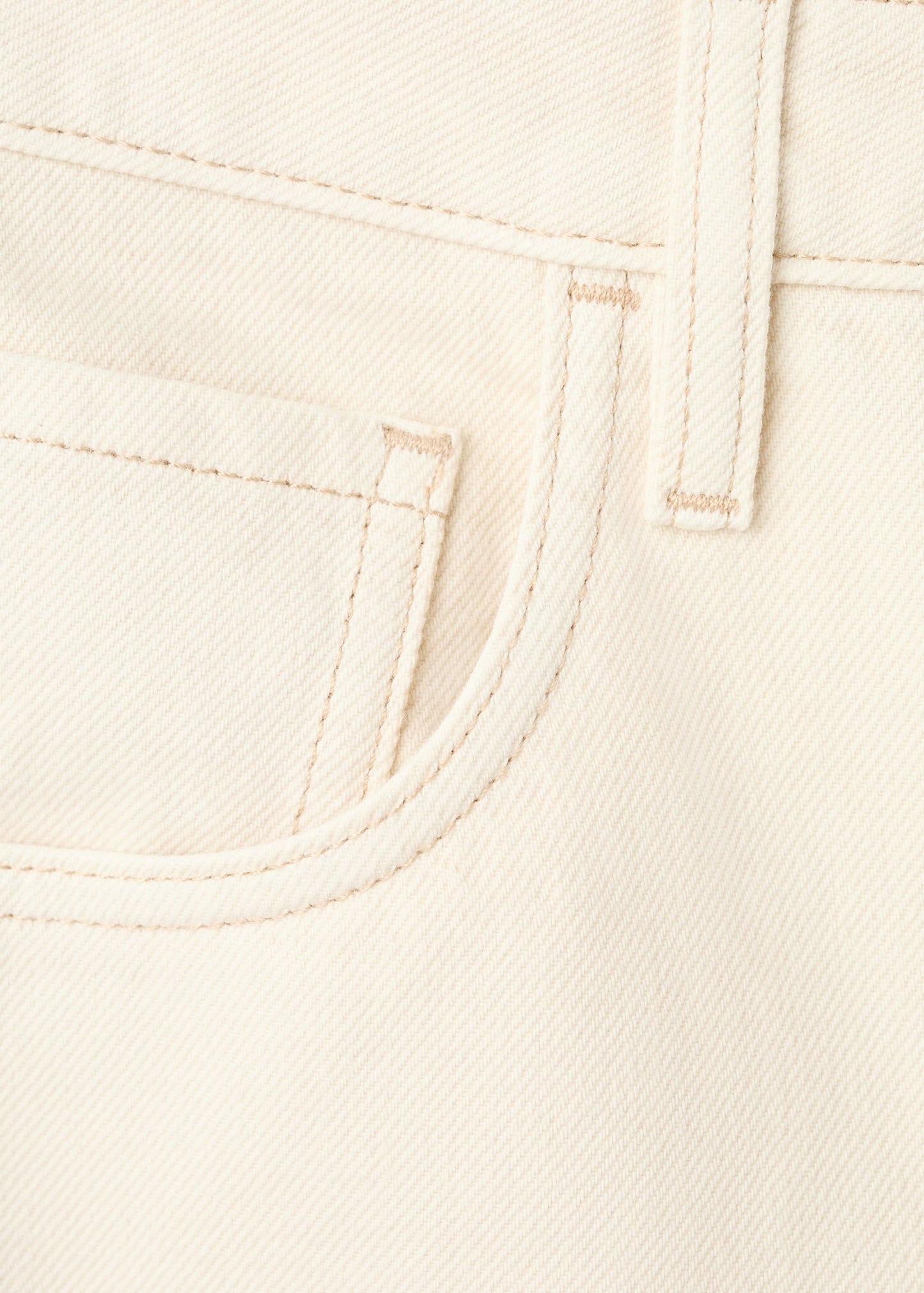 High-waisted barrel jeans