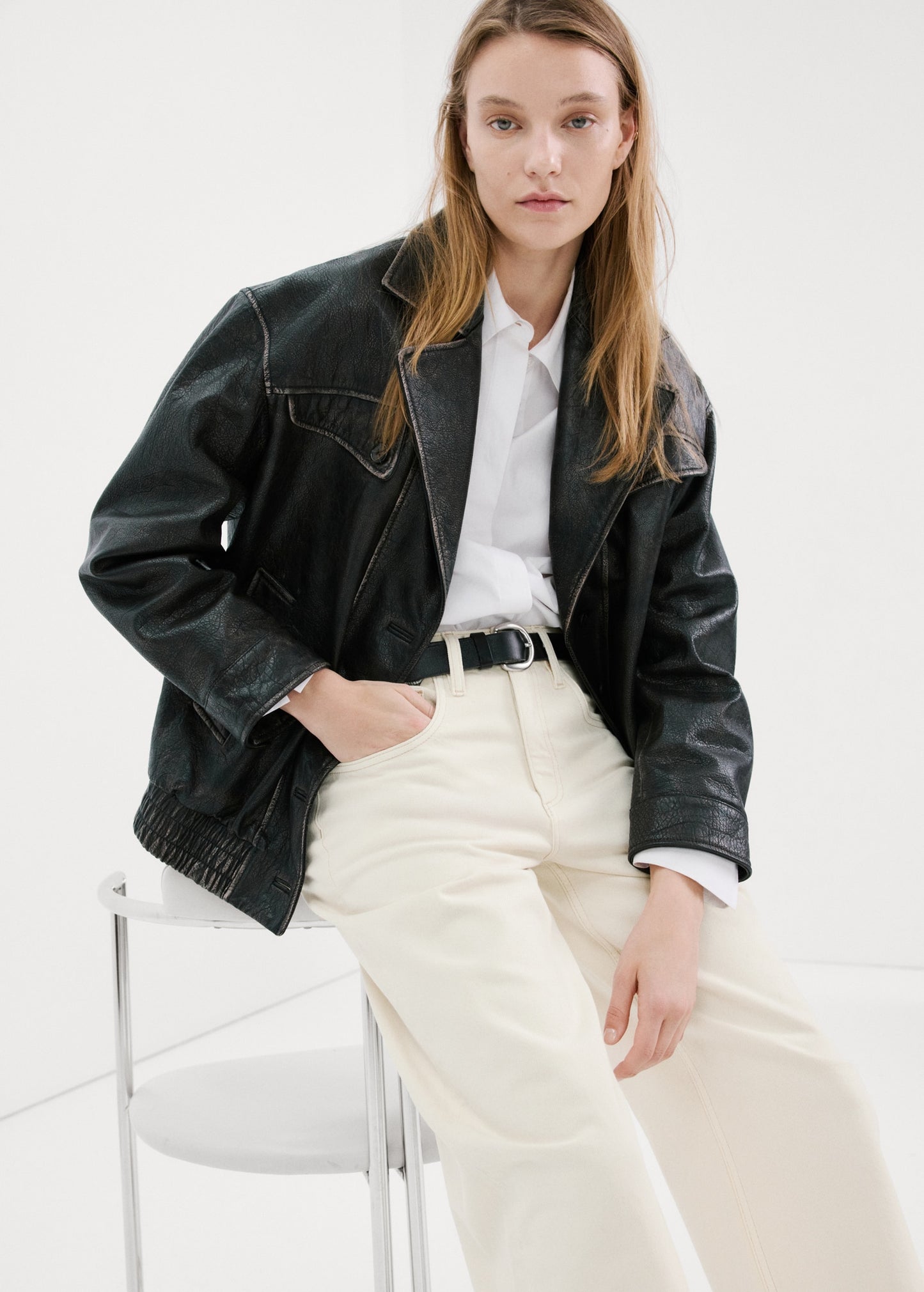 High-waisted barrel jeans