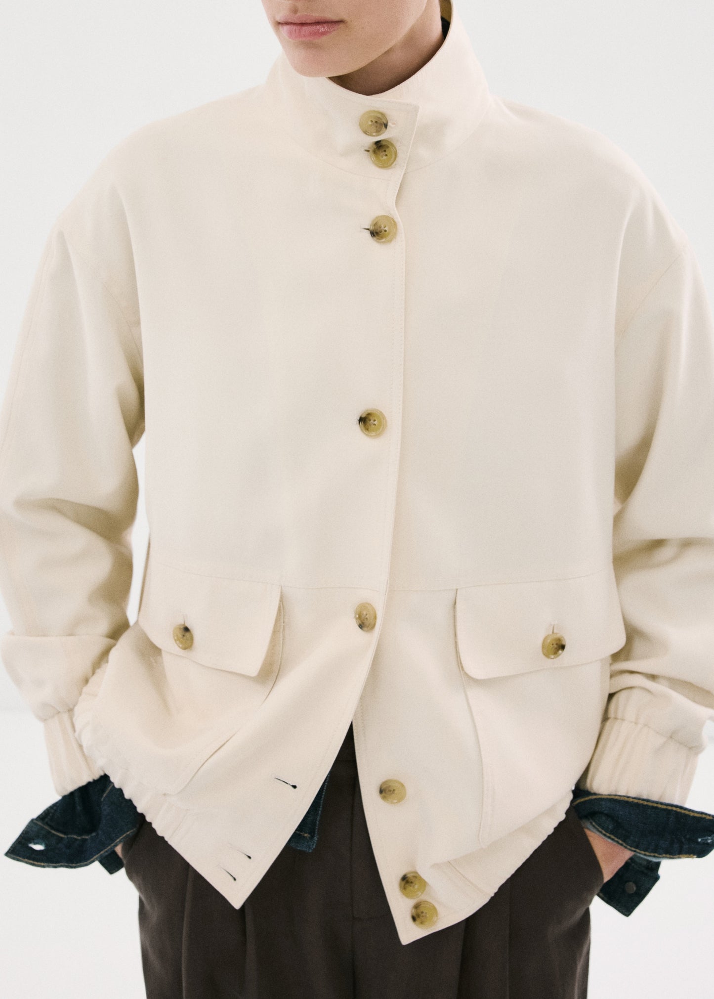 Oversize jacket with pockets