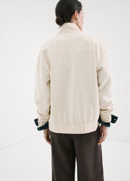 Oversize jacket with pockets