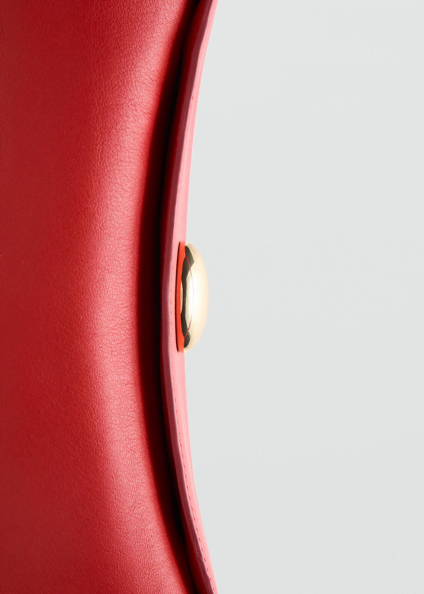 Leather shoulder bag with metal detail