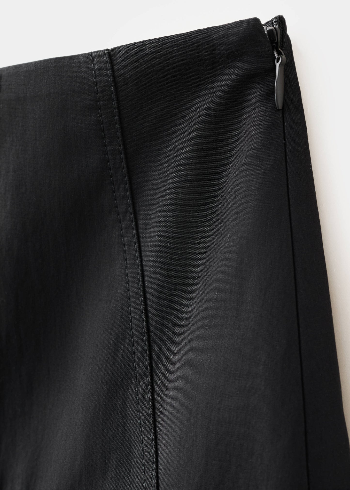 A-line skirt with seams