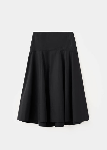 A-line skirt with seams