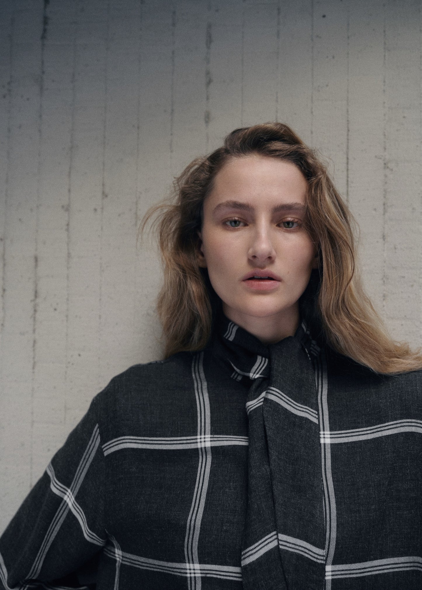 Blouse with check pattern and foulard collar