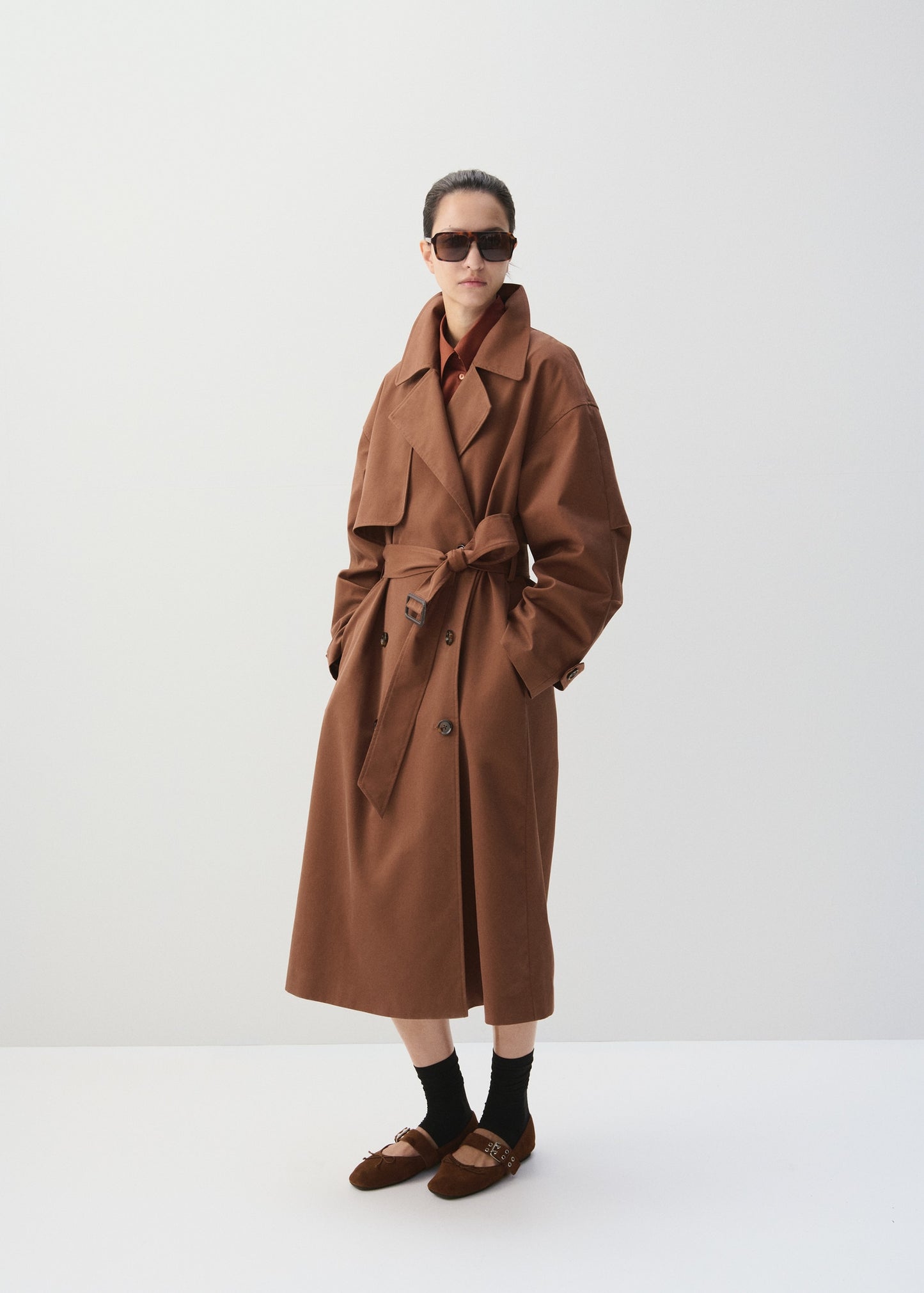 Ballerina with buckle fastening