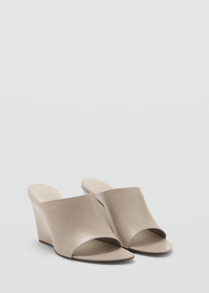 Leather wedge-heel sandals