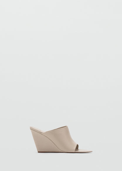 Leather wedge-heel sandals