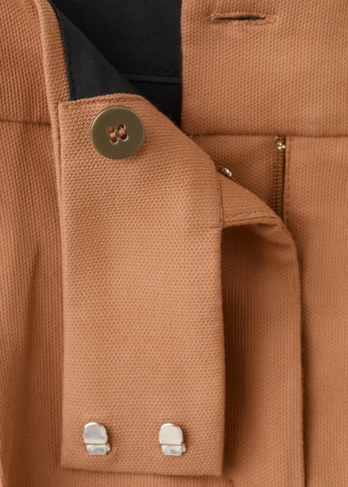 Mini-skirt with pleats