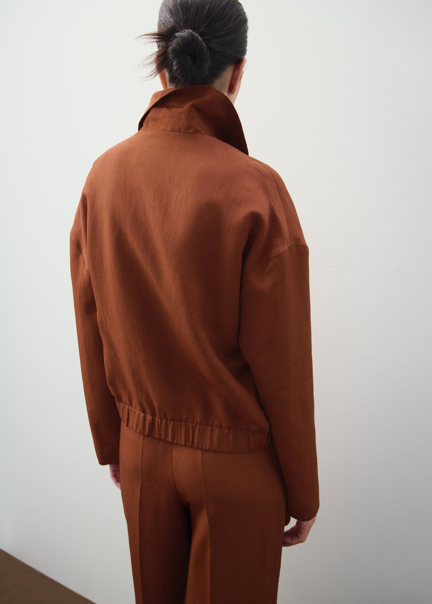 Linen-blend jacket with pockets