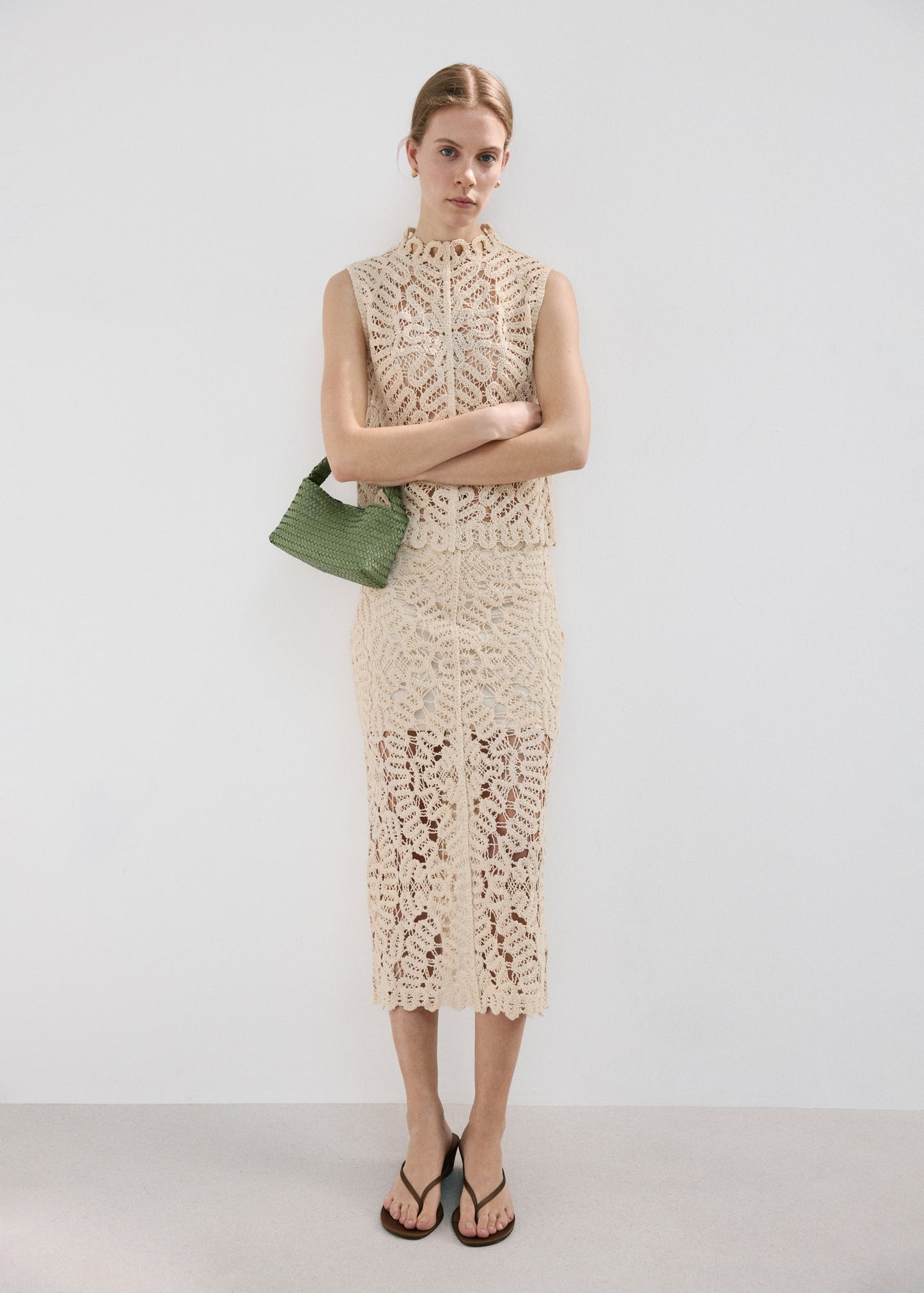 Openwork knitted skirt