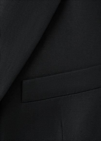 Fitted suit blazer