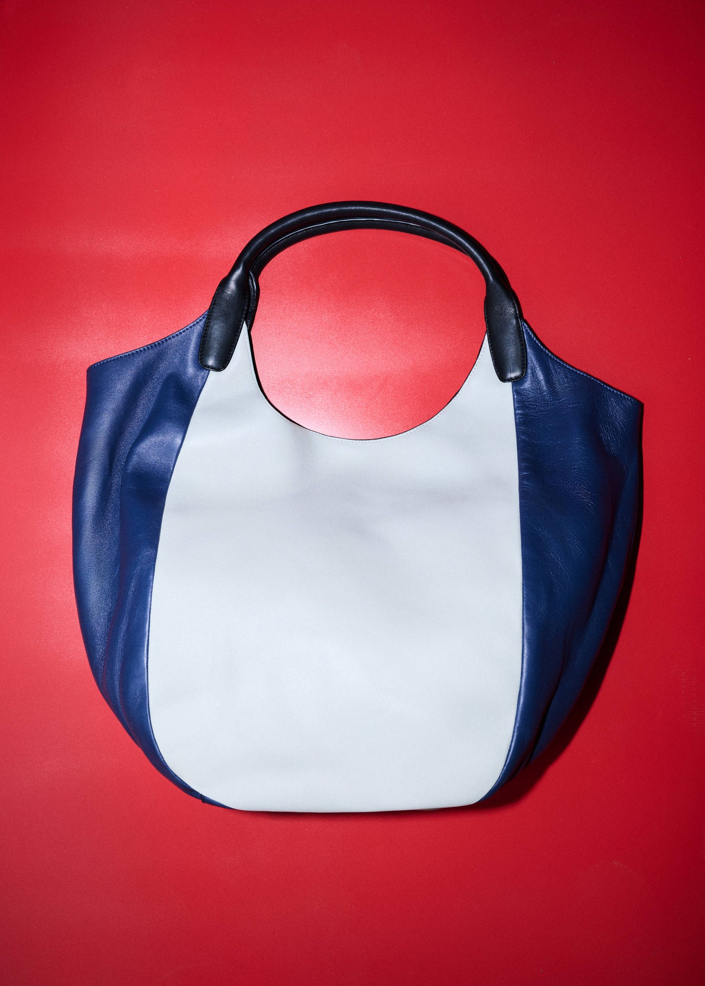 Bicolour leather shoulder bag