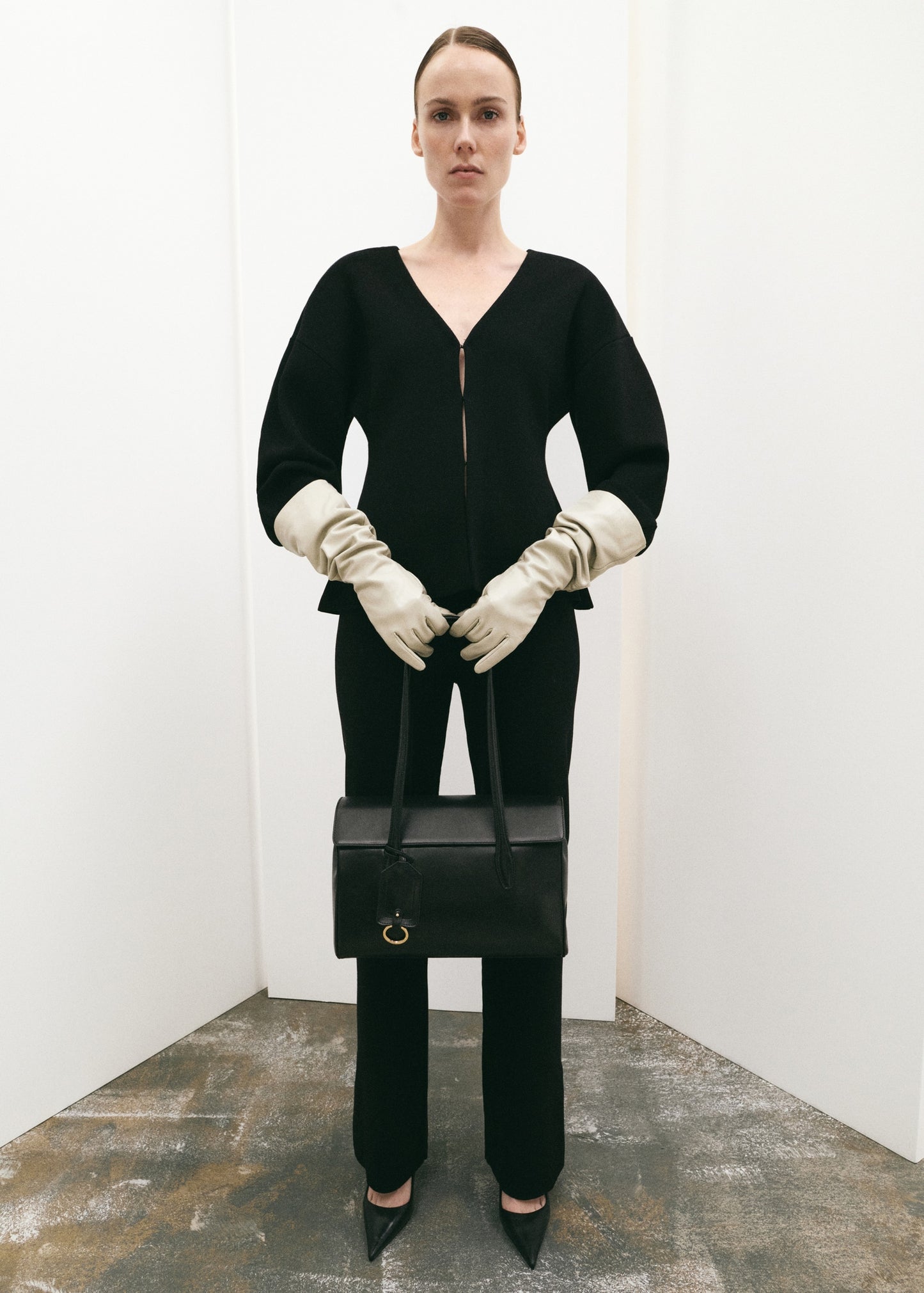 Oversized V-neck cardigan