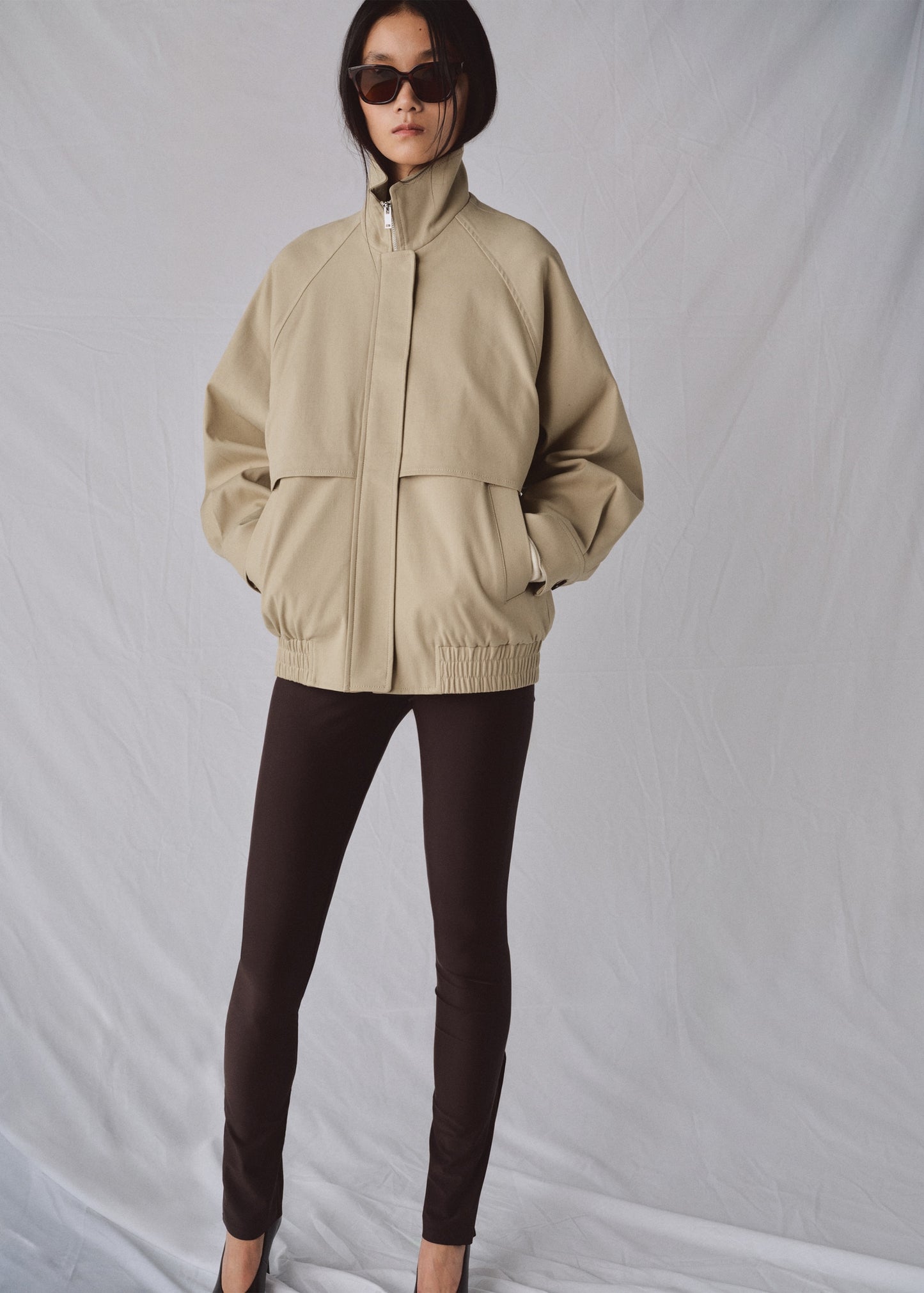 Cotton jacket with pockets