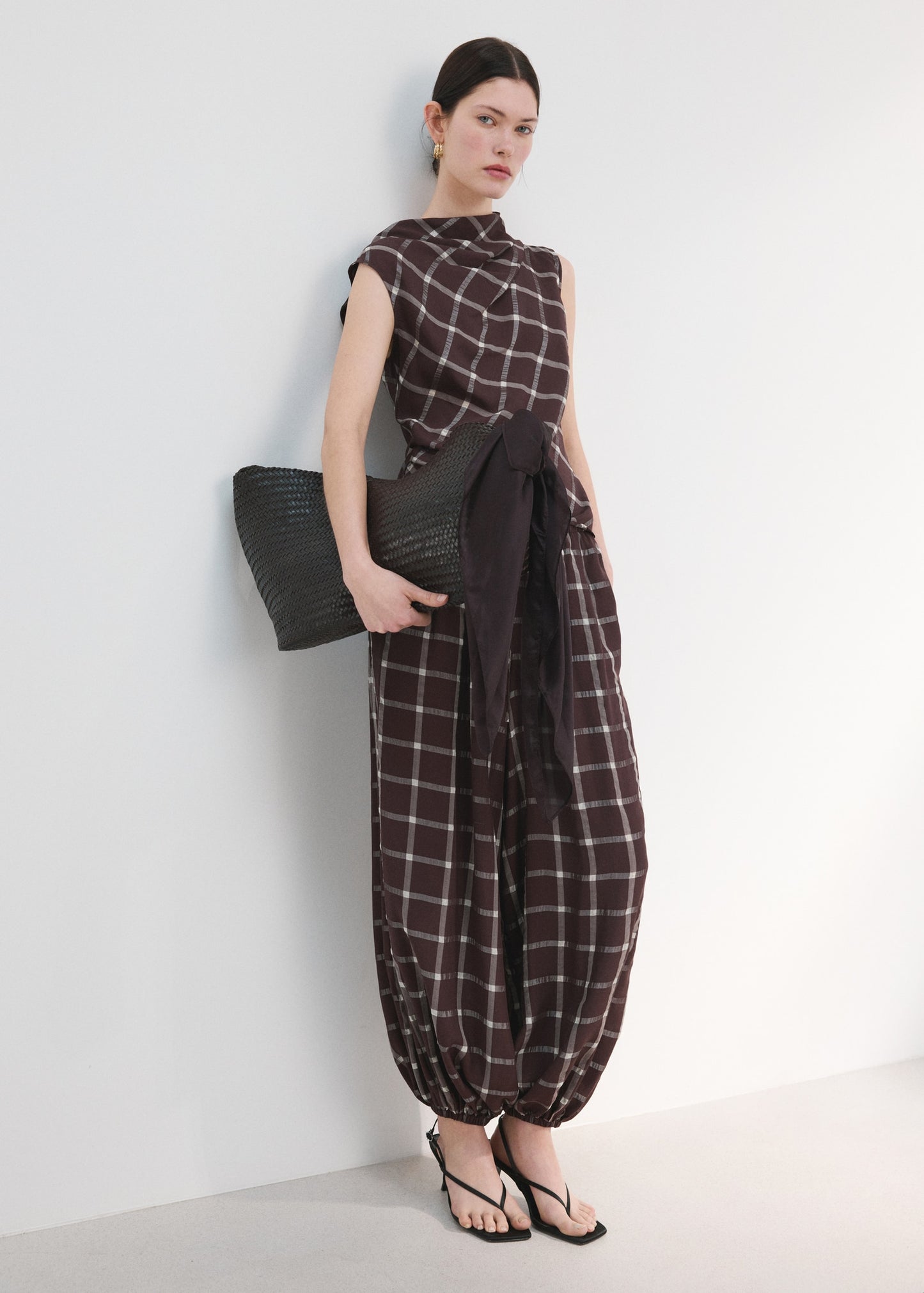 Mid-rise balloon trousers