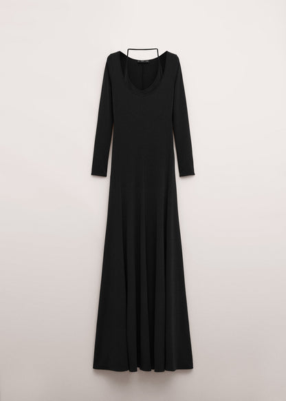 Dress with combined fine-knit collar