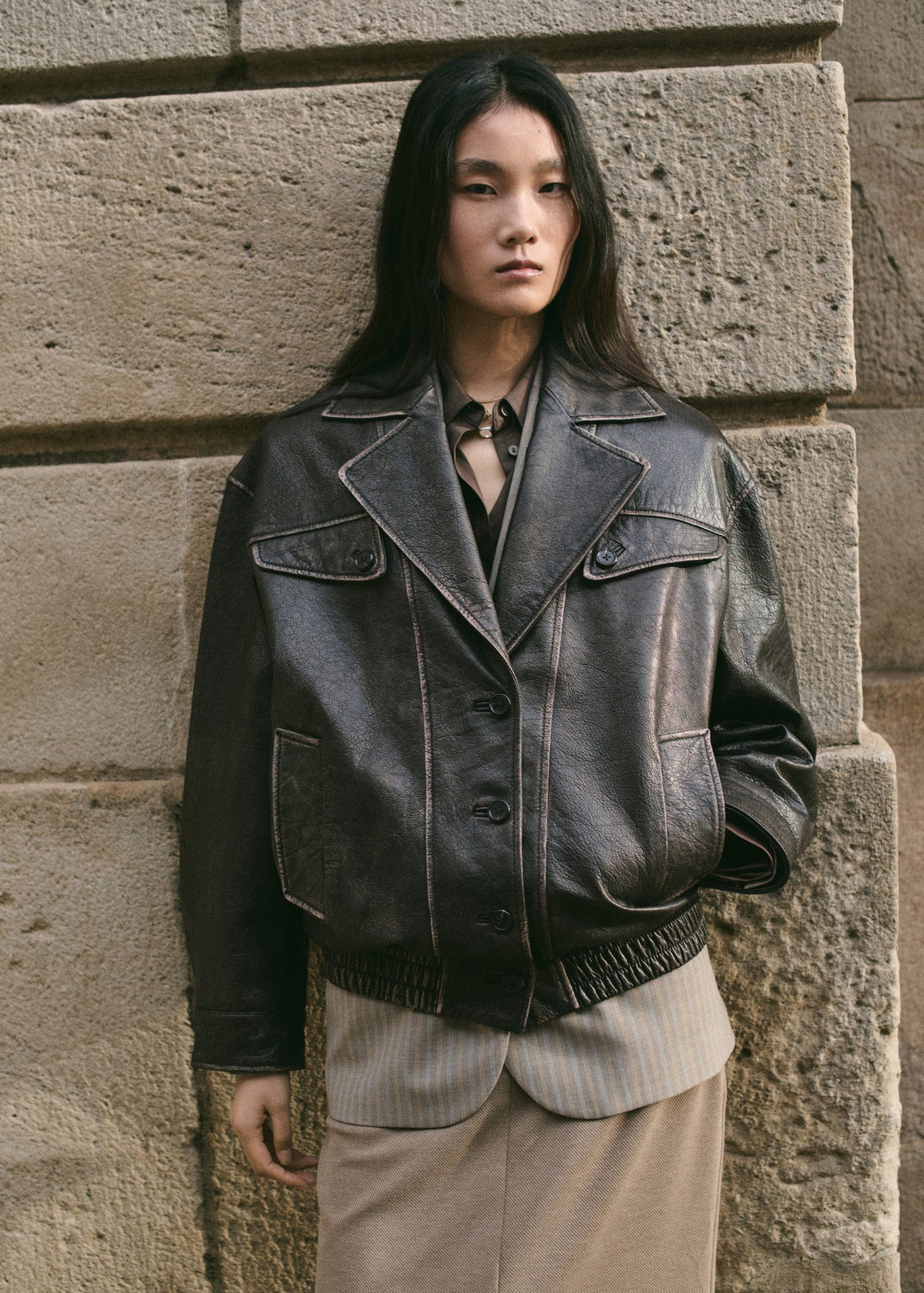 100% leather oversized jacket with buttons