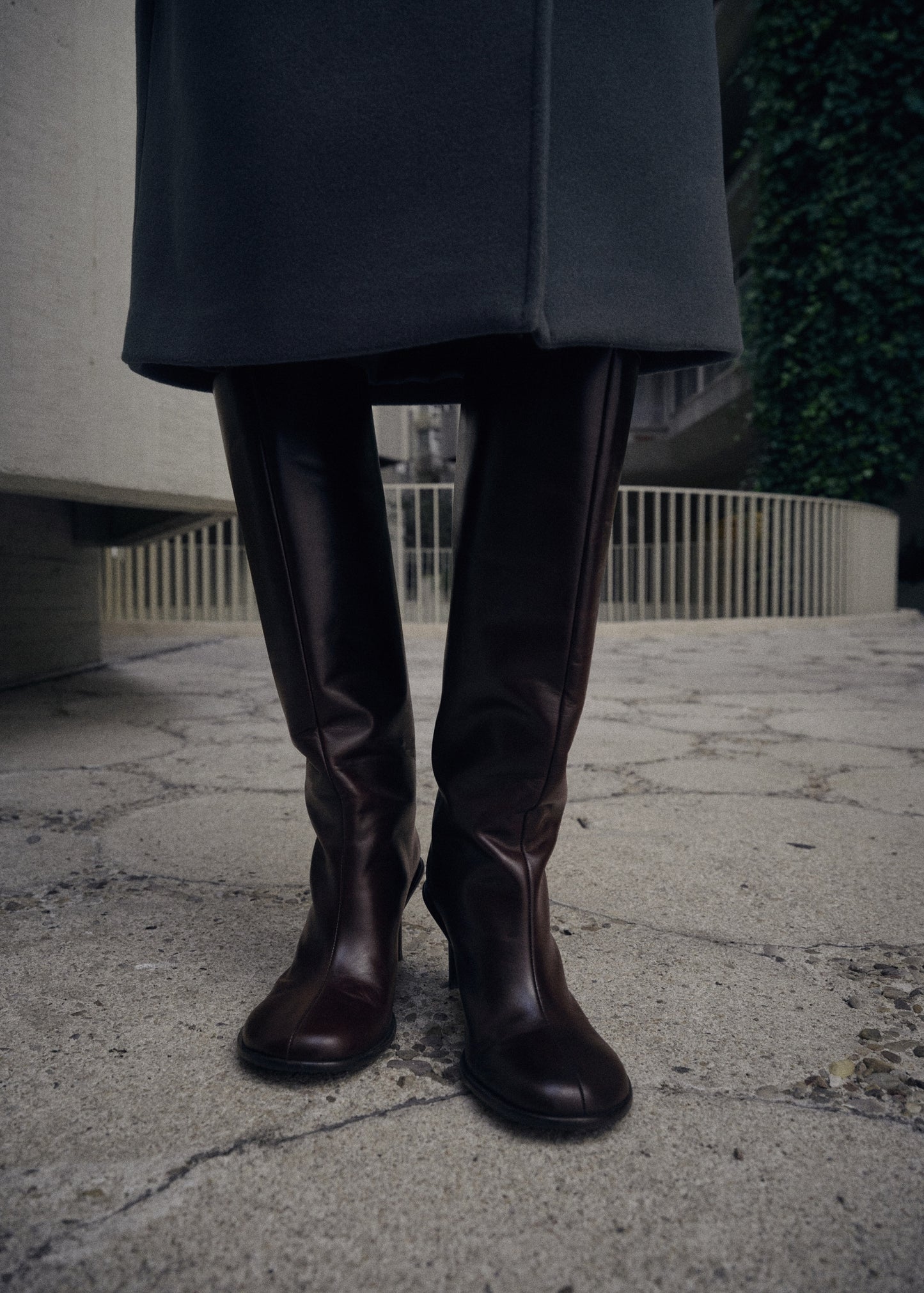 High heel leather boot