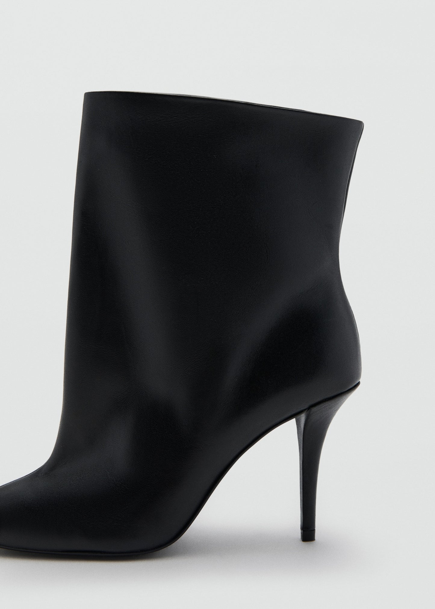 Wide shaft leather heeled boot