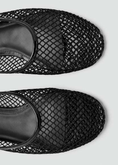 Ballet flats with mesh bracelet