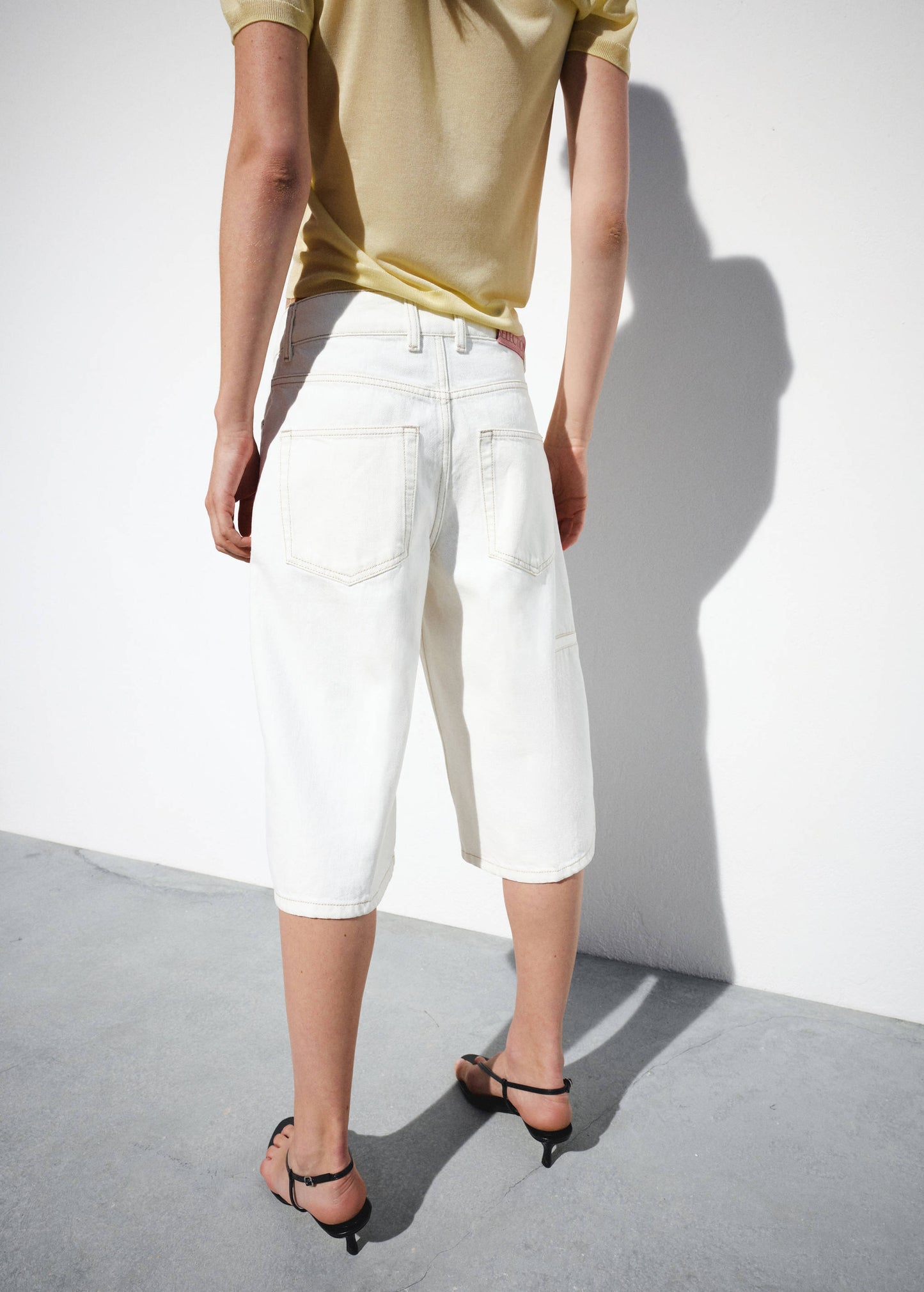 Straight mid-rise denim Bermuda shorts