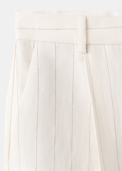 Straight linen Bermuda shorts