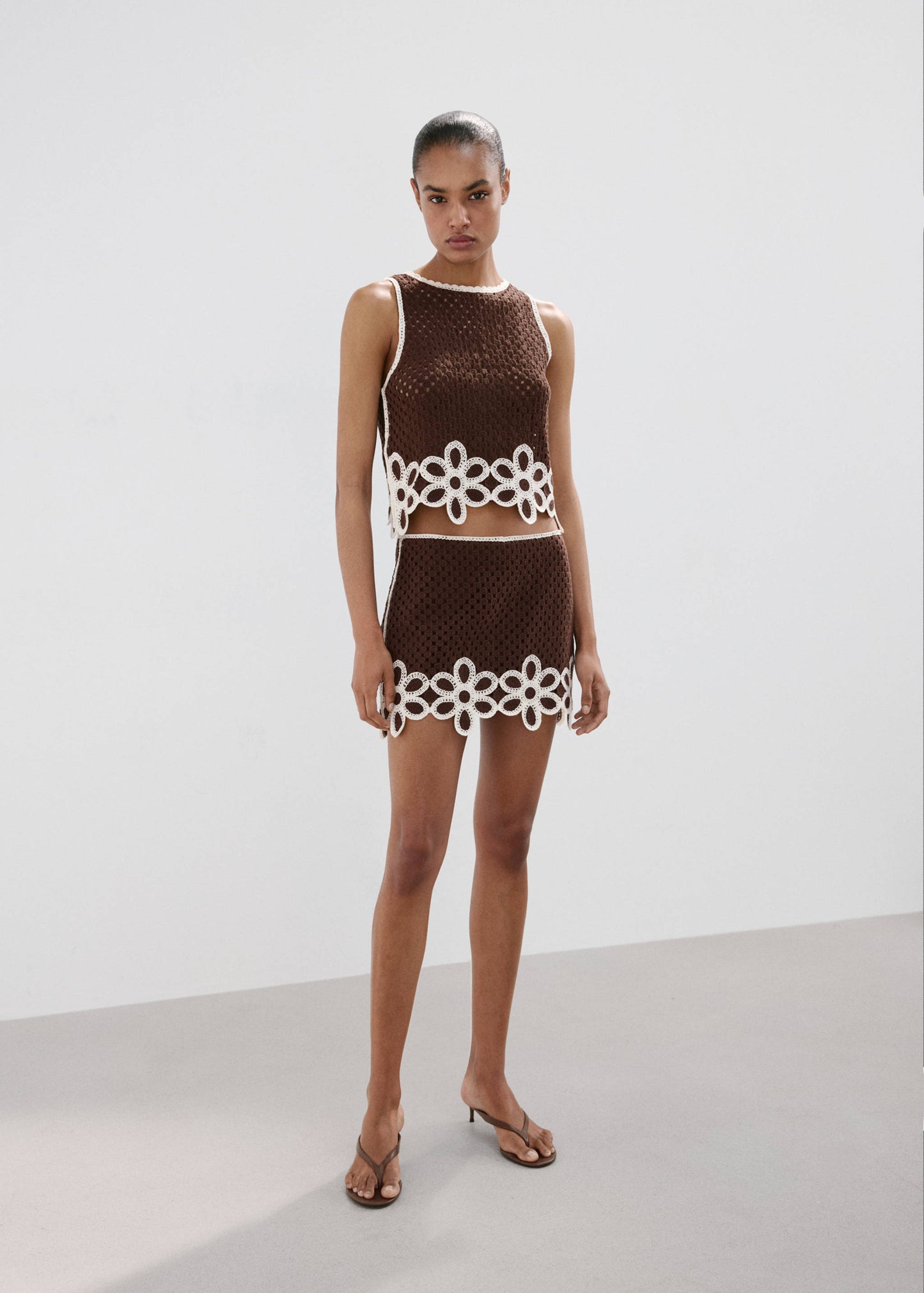 Crochet skirt with floral embroidery