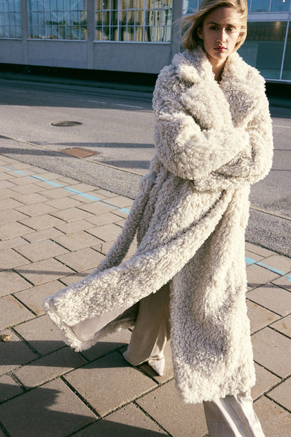 Fluffy tie-belt coat