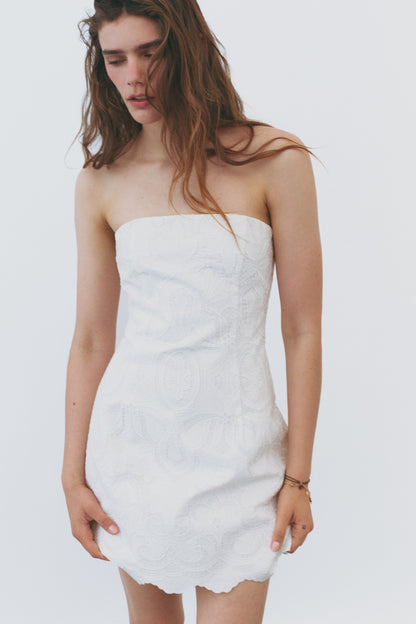 Embroidered bandeau dress