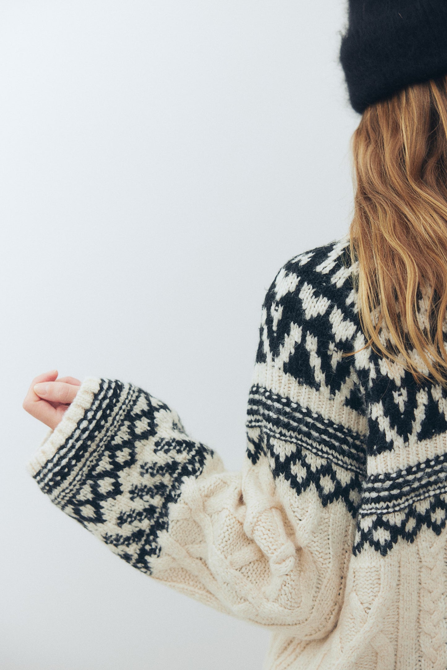 Jacquard-knit jumper