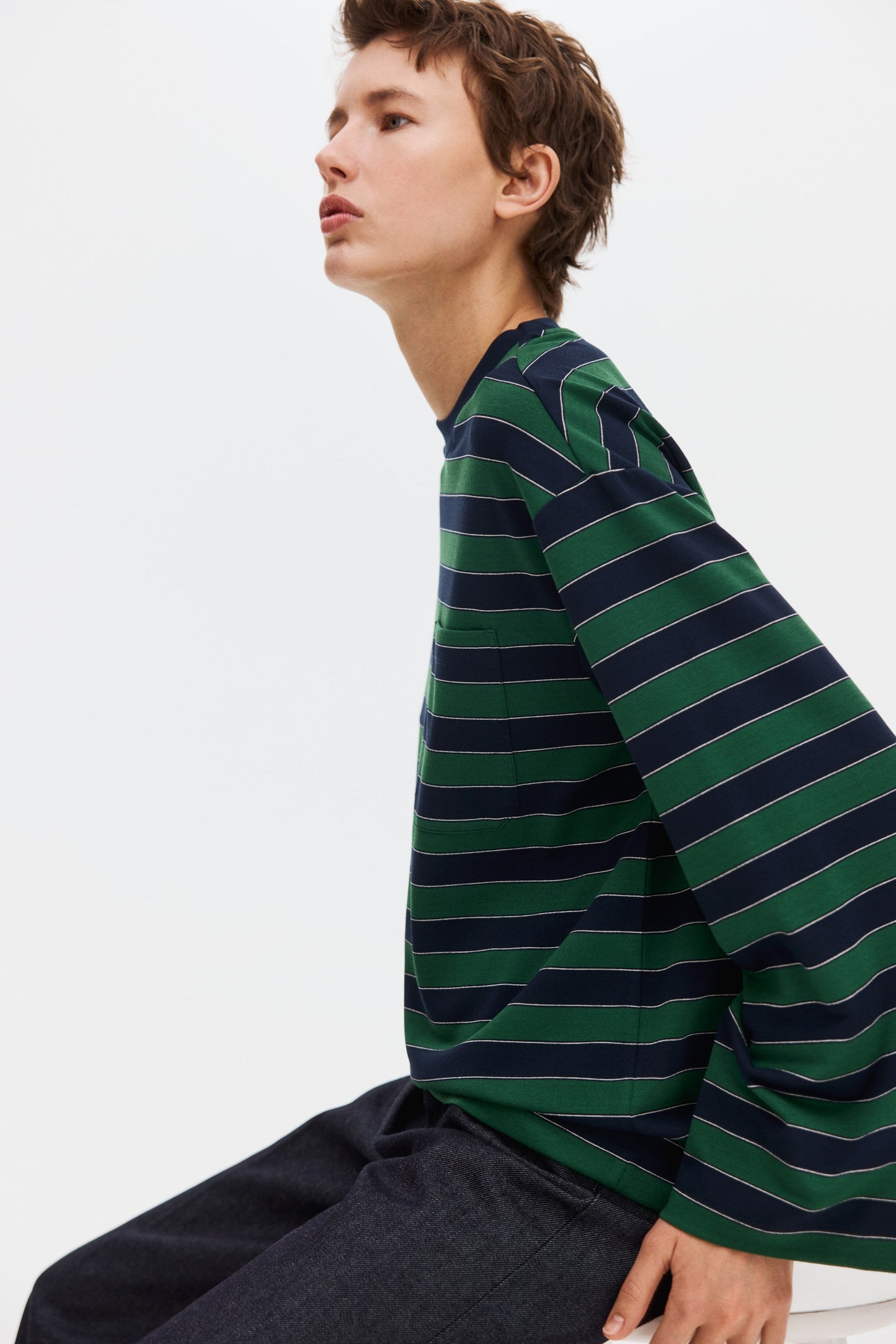 Pocket-detail top