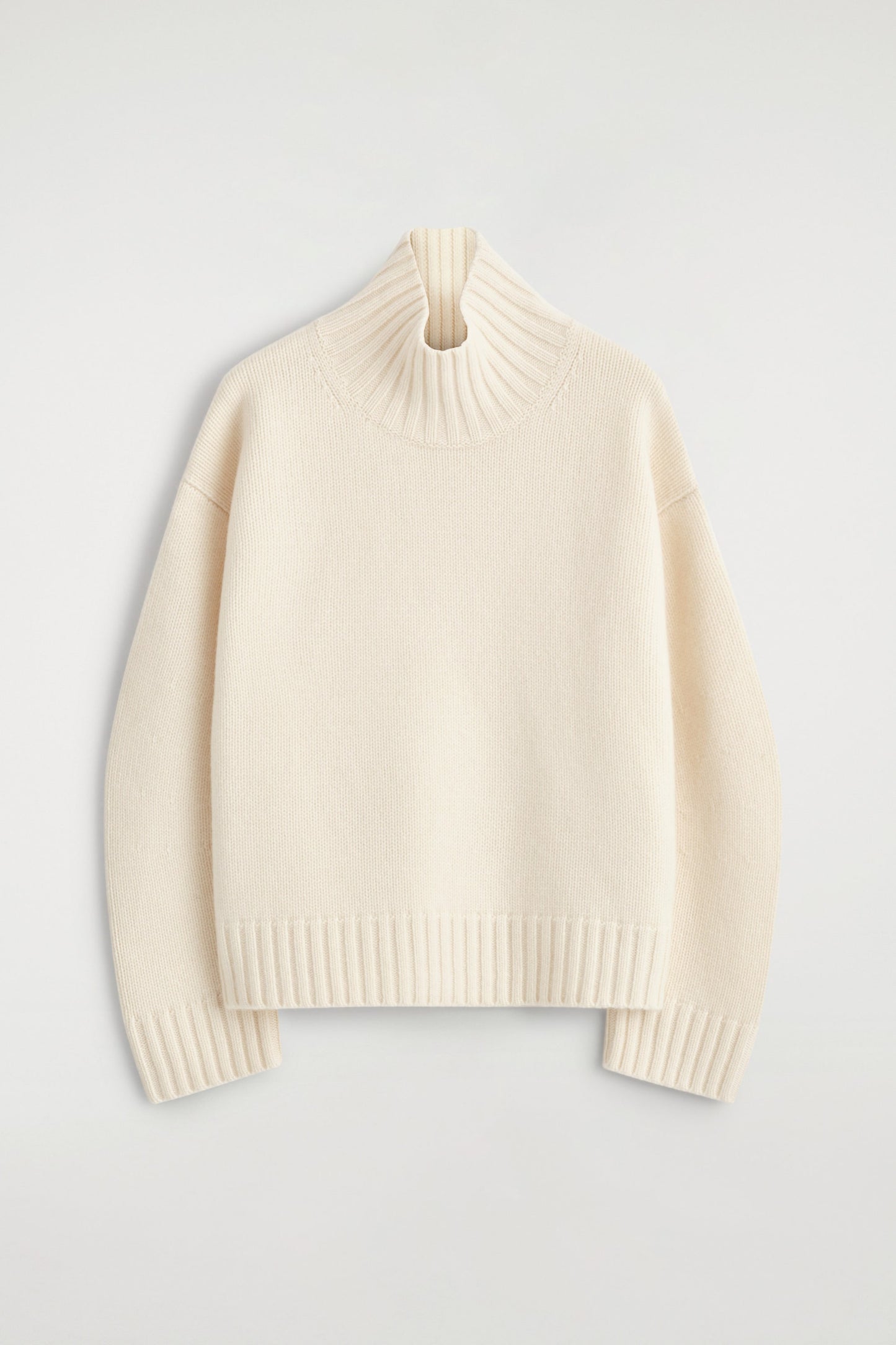 Chunky cashmere funnel-neck jumper