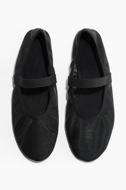Anti-slip mesh slippers