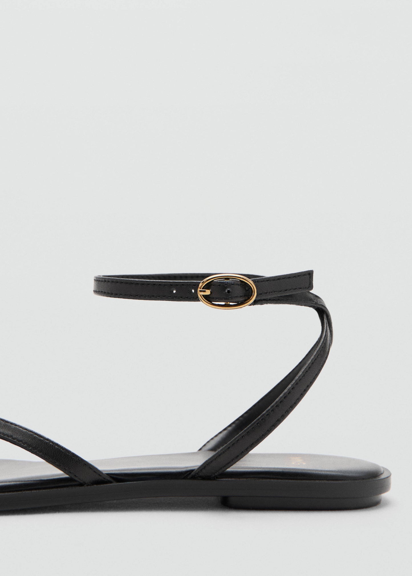 Leather strap sandals with metallic detail