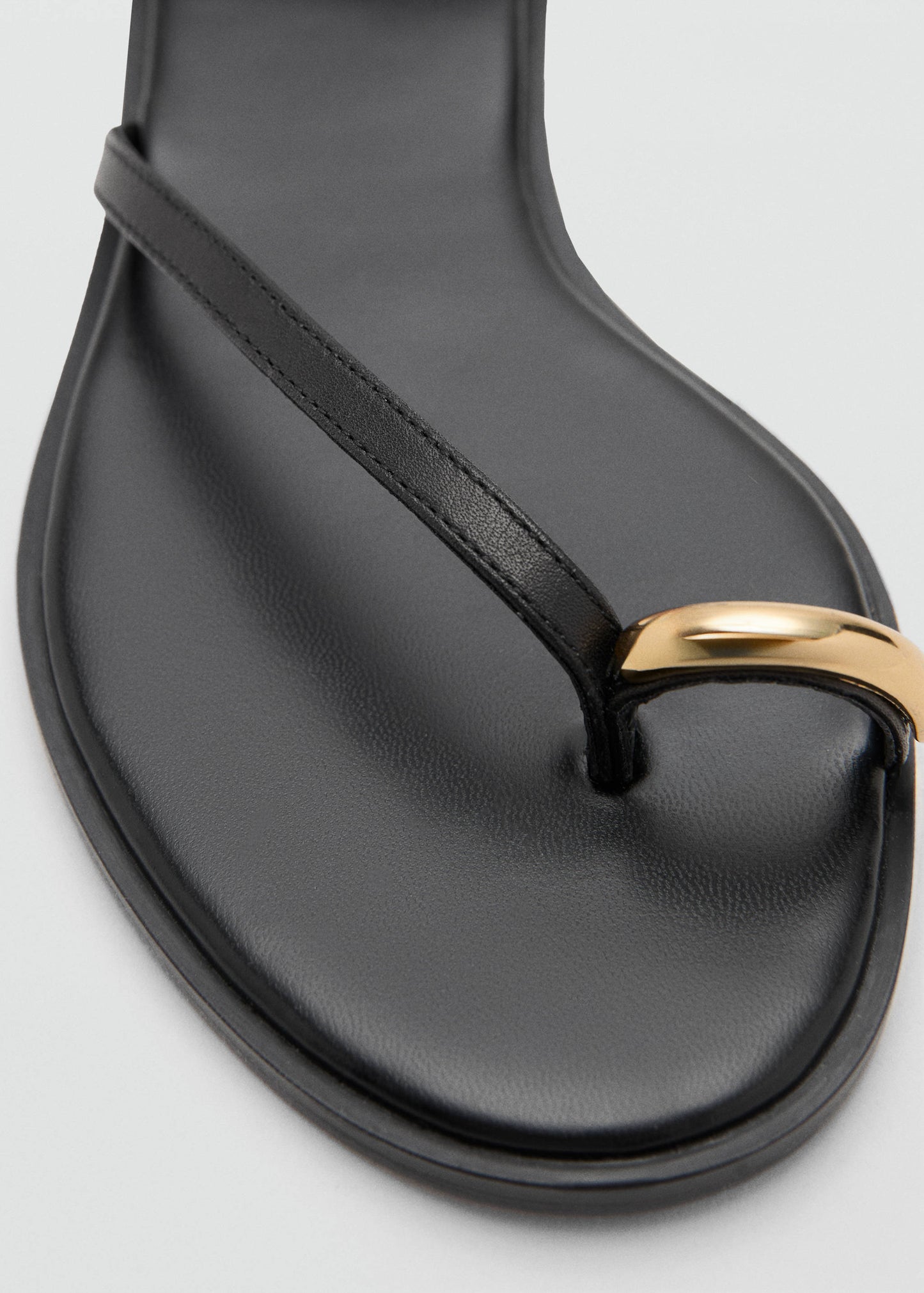Leather strap sandals with metallic detail