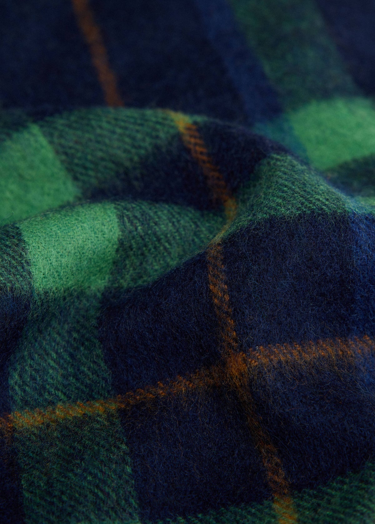 Fringed edge wool-blend scarf
