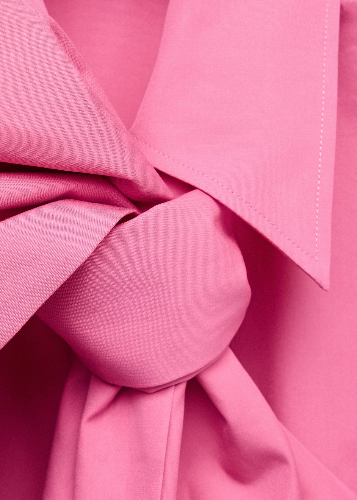 Fitted blouse with maxi bow