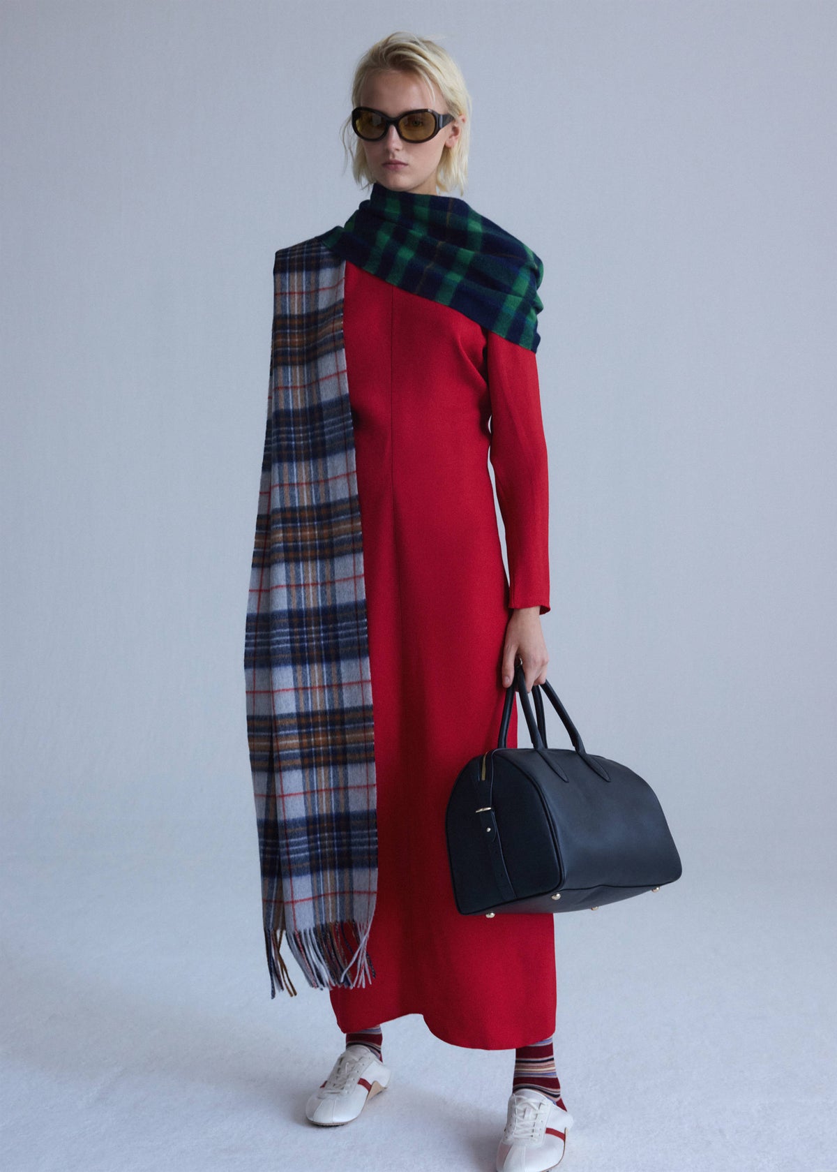 Knitted dress with gathered detail