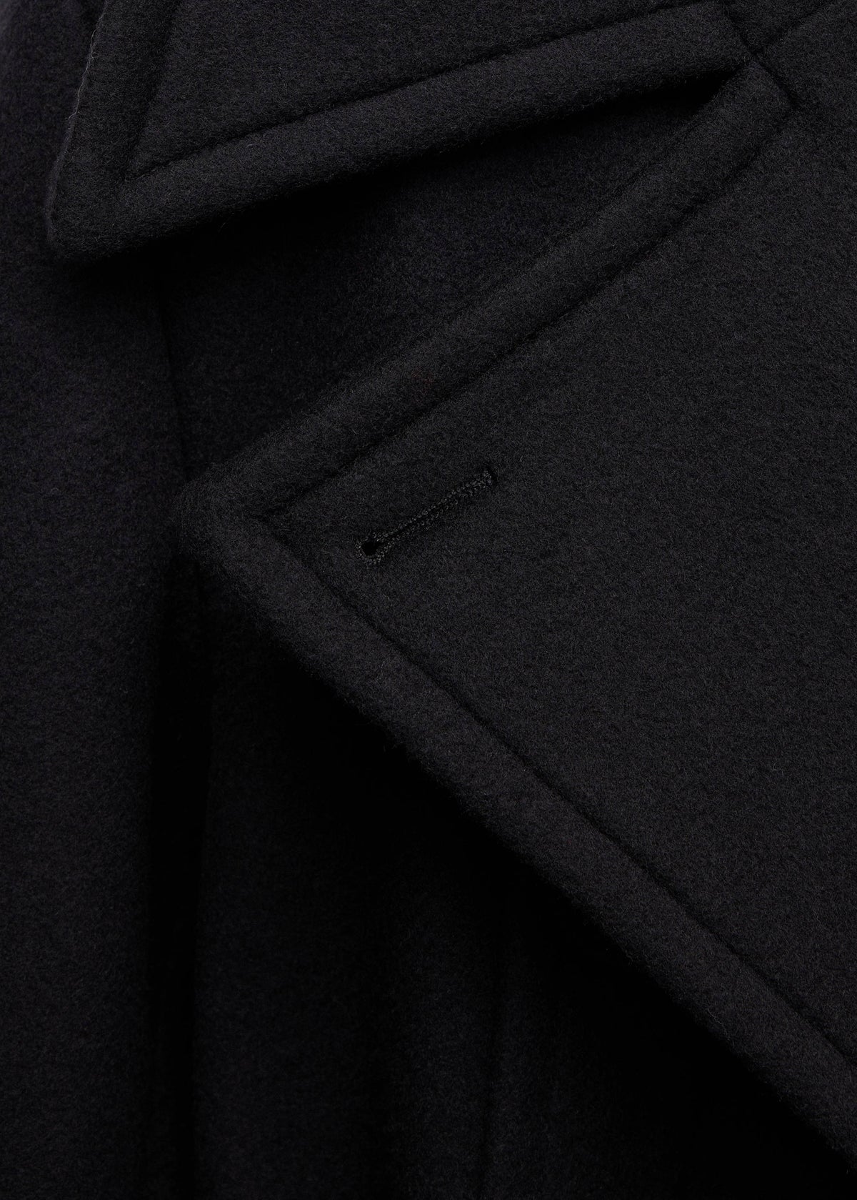 Woollen coat with belt