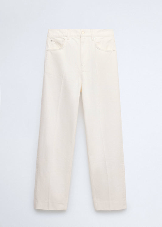 Ankle-length balloon jeans